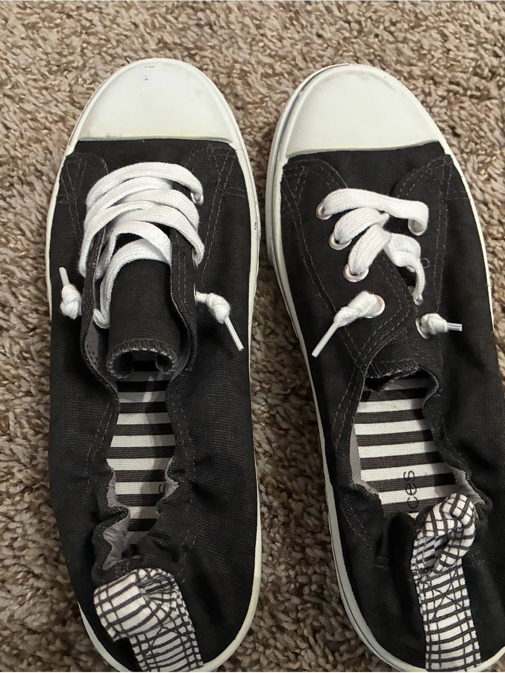 Black Canvas Lace-Up Women’s Sneakers with White Toe Cap